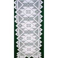 Quilts 14x72 White Table Runner Oxford House