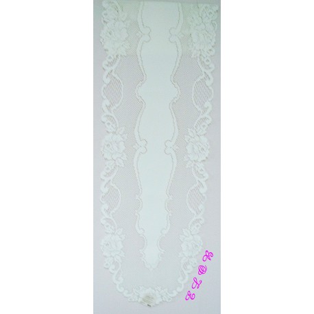 Table Runner Vintage Rose 14x62 White Heritage Lace